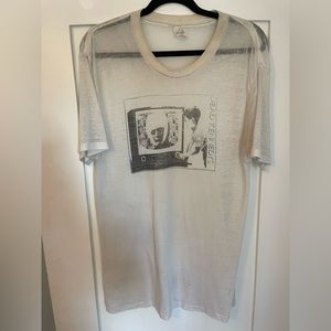 Vintage Dead Kennedys shirt.